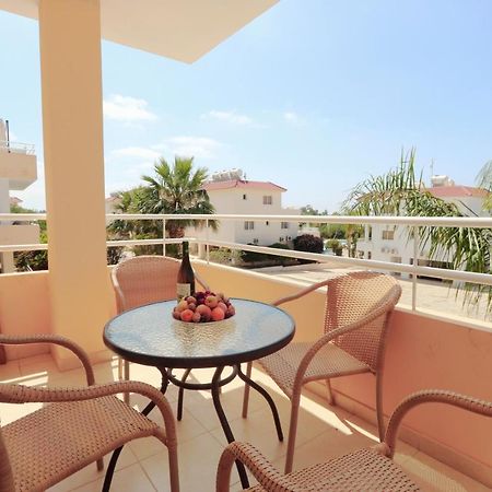 Nissi 3 View Holiday 2 Bedroom Apartment Айя Напа Екстериор снимка